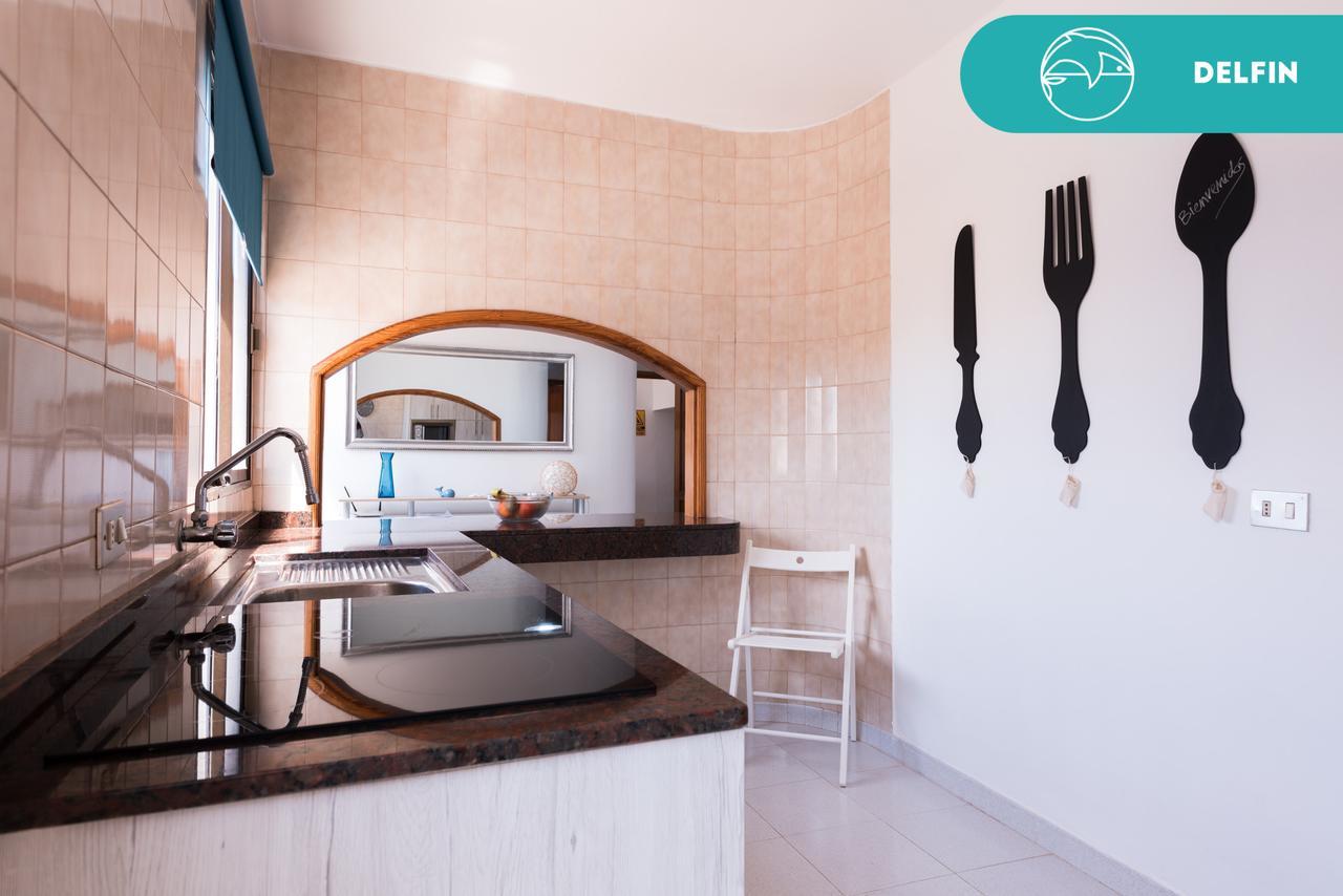 Fronton Whale Apartamentos Galdar Exterior photo